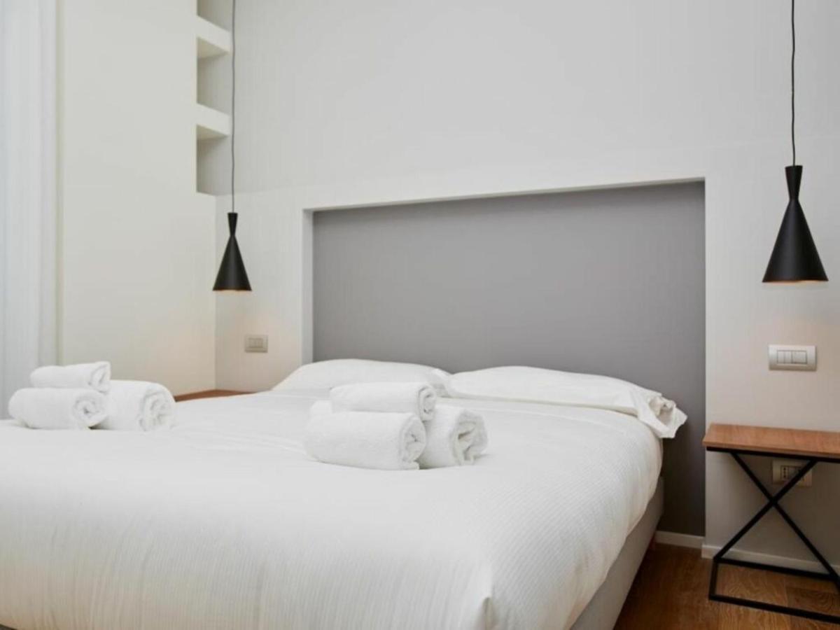 Palazzo Beltrade By Halldis Milan Bagian luar foto