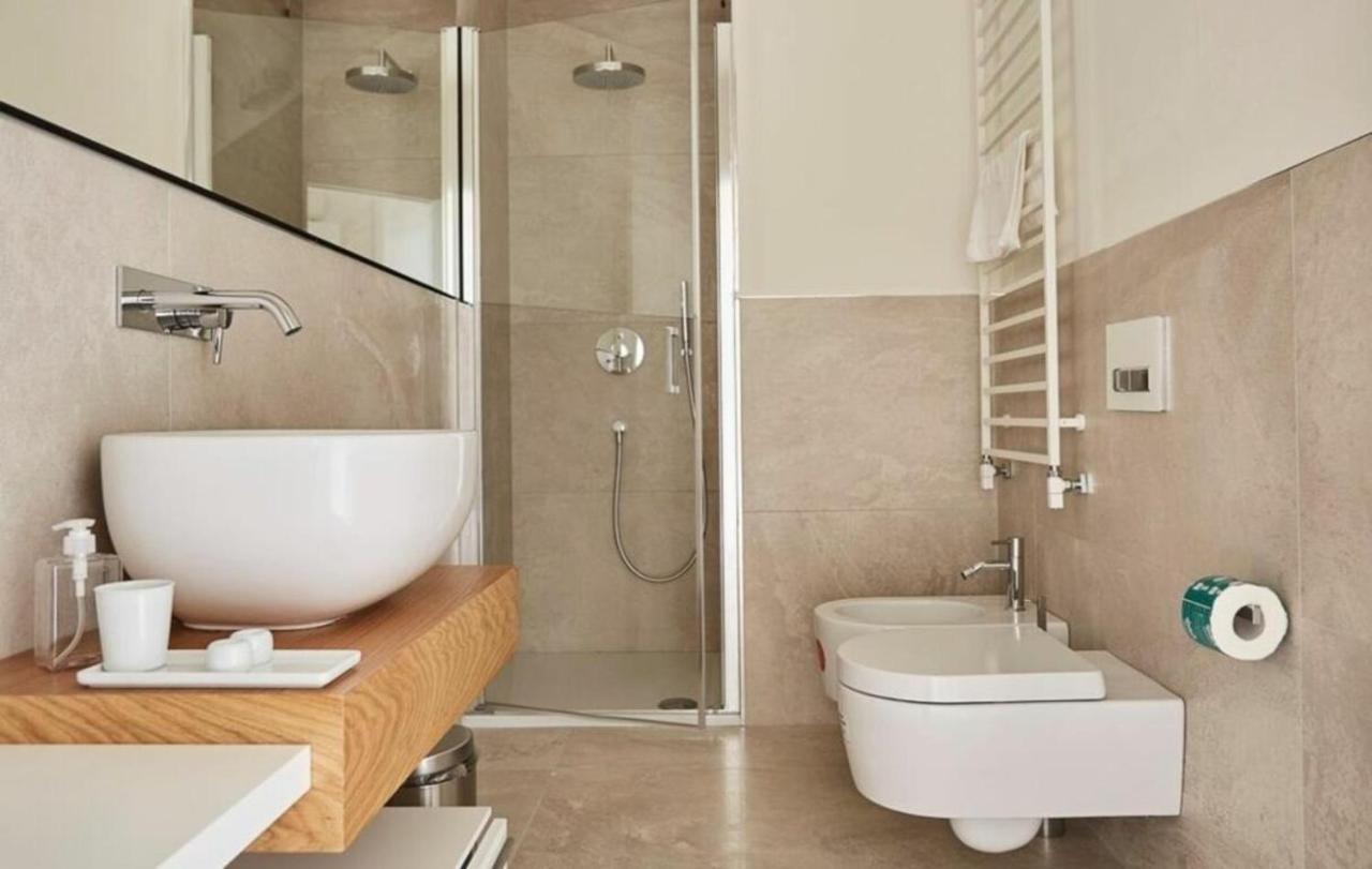 Palazzo Beltrade By Halldis Milan Bagian luar foto