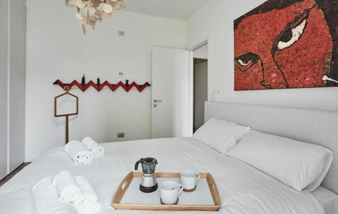 Palazzo Beltrade By Halldis Milan Bagian luar foto